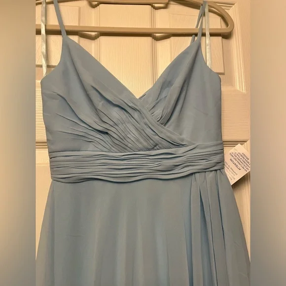 Mac Duggal Asymmetrical Hem Midi Ruffle Gown, NWT Powder Blue #55412 siz… - Picture 4 of 8